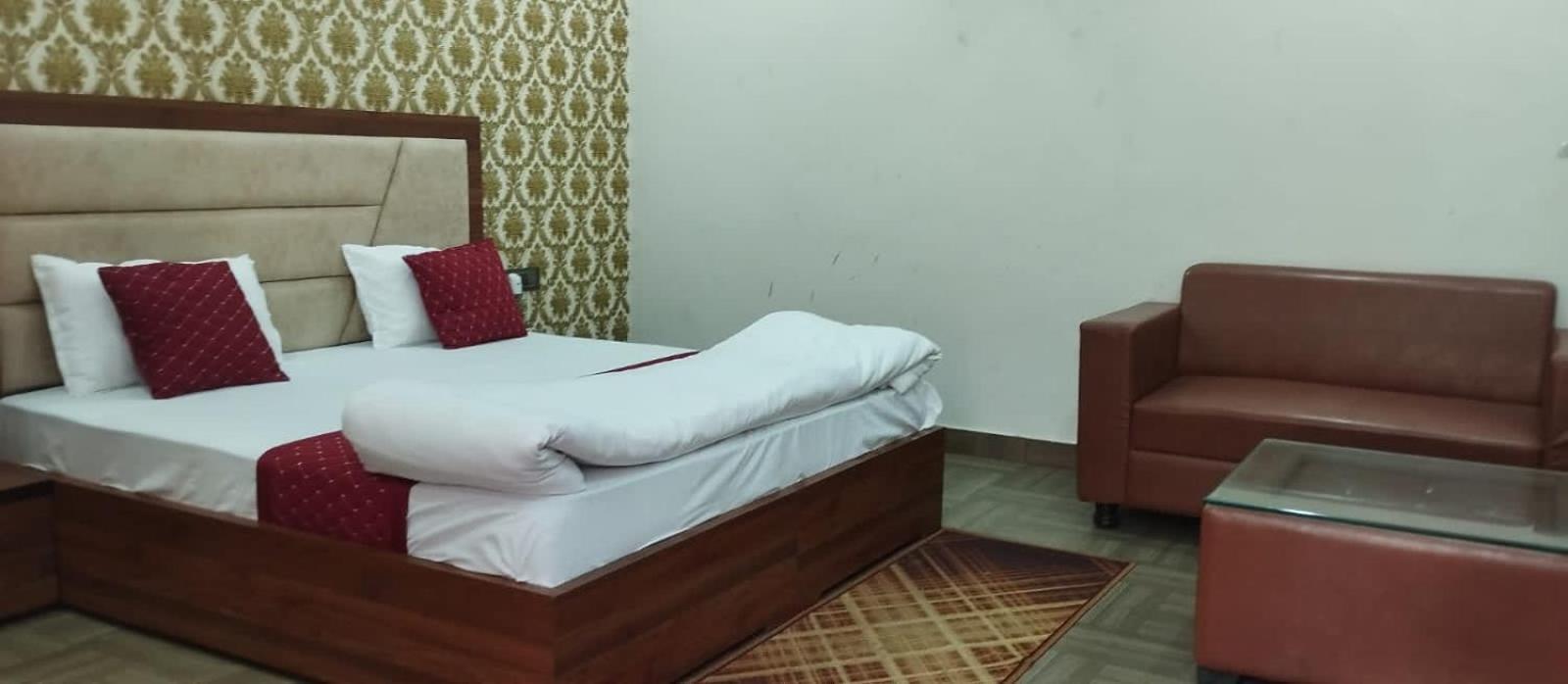 The Singhasan Nd Saffron Hotel Jind Luaran gambar